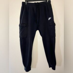 Women’s Black Nike cargo sweatpants. Size M